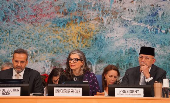 فرانشيسكا ألبانيز المقررة الخاصة للأمم المتحدة المعنية بحالة حقوق الإنسان في الأرض الفلسطينية المحتلة منذ عام 1967، تقدم تقريرها لمجلس حقوق الإنسان التابع للأمم المتحدة في جنيف.